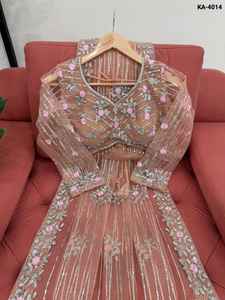 Hermoso Sari de Estilo Indio y Pakistaní en Tela Suave con Bordado de Hilo y Lentejuelas, Sari y Piezas de Blusa para Fiestas - Product Image 6