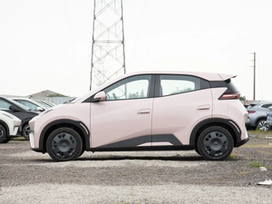 BYD 2024 HAN EV HAN berline Offre Spéciale nouvelle énergie véhicule grande autonomie de 605 km boîte de vitesses automatique sièges en cuir intérieur foncé ACC - Product Image 6