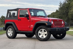 Jeep Wrangler X 4x4 2024 Usado en Buen Estado - Product Image 5