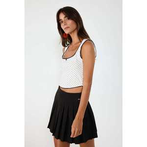 Top Corto con Tirantes Gruesos y Estampado de Lunares - Product Image 3