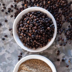 Top Grade Vietnamese Dried <b>Black</b> <b>Pepper</b> Premium Export-Grade Spice, Rich Aroma, Perfect for Culinary Use and Global Distribution - Product Image 1