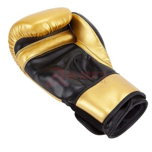 Guantes de boxeo de piel de vaca dorados con logotipo profesional personalizado para entrenamiento al aire libre y competición guantes deportivos impermeables - Product Image 3