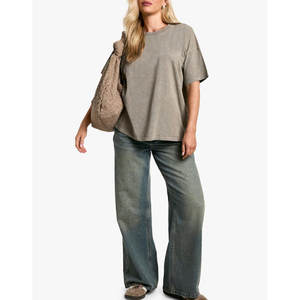 Camiseta extragrande de ajuste Regular para mujer de nuevo diseño a la venta Camiseta de algodón 100% transpirable para mujer en MOQ bajo - Product Image 3