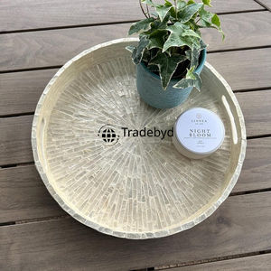 Elegante Bandeja Móvil Moderna con Incrustaciones de Nácar de Tradebyd, Bandeja Decorativa Hecha a Mano de Primera Calidad para Uso Doméstico - Product Image 1