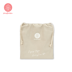Sac de transport carré en toile de coton durable pour tapis de yoga par Mukasa pour tapis pliables - Product Image 1