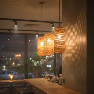 Lámpara BOMBAA, Artesanía en Bambú - Product Image 3