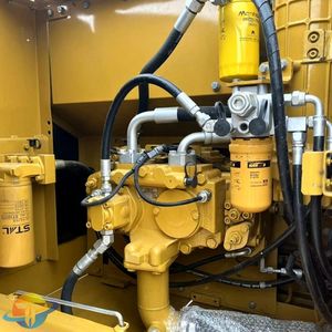 รถขุดตีนตะขาบมือสอง CAT320DL ยี่ห้อแคท ขายดี ขายตรง เครื่องยนต์คัมมินส์ น้ำหนัก 20-35 ตัน พร้อมมอเตอร์และเกียร์ - Product Image 4