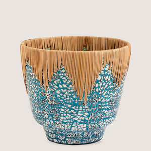 Pot de fleur de luxe incrusté de coquilles d'oeuf artisanal unique et élégant pour la décoration de la maison ou du jardin en gros du Vietnam - Product Image 1