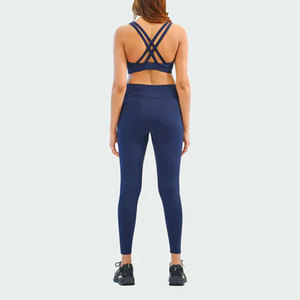 Conjuntos de Yoga XXL de alta calidad para mujer, diseño personalizado, transpirable, de alta elasticidad, de dos piezas, para gimnasio, mallas deportivas, sujetador de cintura alta, venta al por mayor - Product Image 2