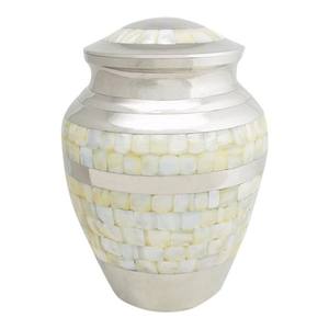 Mármol verde con banda de grabado Recuerdo de latón Urnas de cremación Venta caliente Cenizas humanas Recuerdos de metal Hecho India - Product Image 4