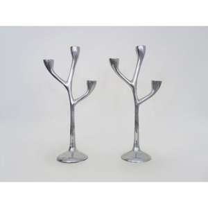 Bougeoir élégant en aluminium avec finition brillante excellent pour les événements d'entreprise dîners élégants et décorations formelles pour la maison - Product Image 1