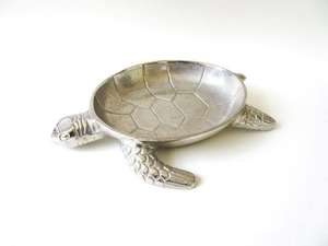 Frutero Moderno Hecho a Mano en la India para el Hogar, Utensilios de Cocina, Artículos Decorativos, Acabado Dorado de Alta Calidad - Product Image 3