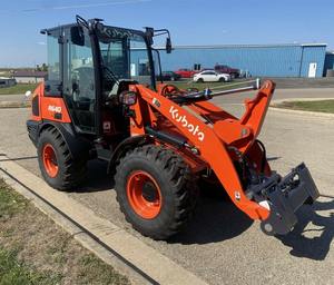 รถตัก R640ขนาด2024 Kubota รถตักขนาด5.2ตันพร้อมเครื่องยนต์ดีเซล64.4แรงม้า Kubota อุปกรณ์ก่อสร้างที่ทนทาน - Product Image 1