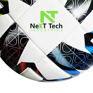 Balón de entrenamiento de fútbol de Next Tech Industries, material de PU para fines de entrenamiento con diseño personalizado y logotipo personalizado - Product Image 5