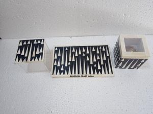 Plateau de brûleur d'encens en bois Mdf de qualité supérieure avec incrustation de nacre Boîte acrylique incrustée d'os Ensemble décoratif Madkhan en résine Décoration intérieure - Product Image 4