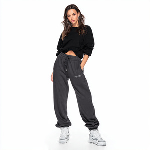Streetwear Jogging Winter Baggy Sweatpants Women 450 GSM Fleece Cotton Polyester Sweat Pants Ladies - Product Image 2