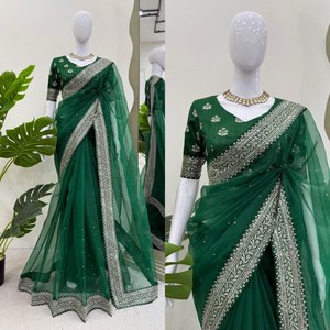 Traditional Indian Wedding Festival Wear for Women Elegant Unstitched <b>Silk</b> Saree with Intricate Design Vintage Style for Parties - Product Image 3