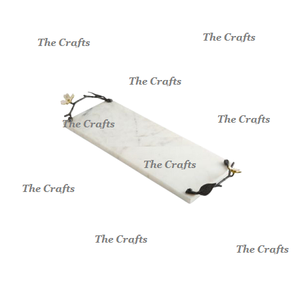 Bandeja para servir alimentos en forma hexagonal en mármol Color blanco Vajilla de cocina de alta calidad Bandeja de comida con asas de metal dorado - Product Image 4