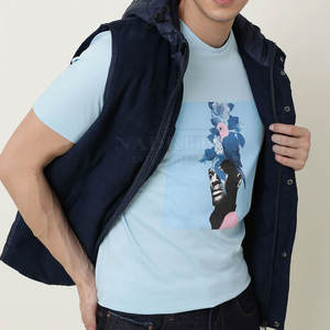 Camiseta estampada para hombre con ajuste clásico y diseño gráfico elegante Camiseta estampada informal con tela de algodón suave - Product Image 3