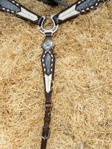 Harnais de poitrail pour cheval de style anglais classique, cinq points, avec inserts élastiques, maille en nylon, PVC, acier inoxydable - Product Image 6