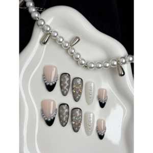 Uñas Postizas Pearl Noir, Elegantes y Lujosas - Product Image 3