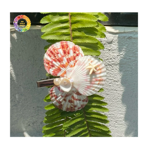 Pinza de pelo de concha marina brillante hecha a mano, pinza de pelo de concha de almeja natural, accesorio para el cabello con aspecto de playa para el verano - Product Image 1