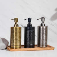Fabricant Exportateurs Distributeur de Savon Liquide Laiton Antique Traditionnel Gravé Conception Savon Liquide Bataille à Bon Marché