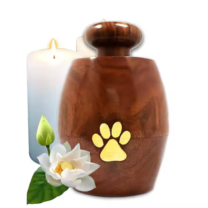 Las urnas de madera más preciosas para mascotas, suministros de accesorios para entierro, urnas de cremación de madera hechas a mano, urnas funerarias para cenizas de mascotas de 200 pulgadas cúbicas - Product Image 1