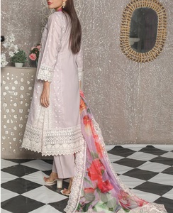 Pierres de fantaisie pour femmes Moti Works Maroon 3 pièces ensemble lin Salwar Kameez fête porter broderie respirant toutes les saisons de haute qualité - Product Image 5