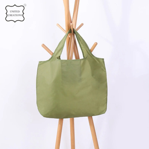 กระเป๋าผ้าแคนวาสสำหรับนักช้อปสำหรับเดินทางของผู้หญิงขนาดใหญ่กระเป๋าผ้าแคนวาสแบบรีไซเคิลได้กระเป๋าช้อปปิ้งใช้ซ้ำได้โลโก้ตามต้องการ - Product Image 2