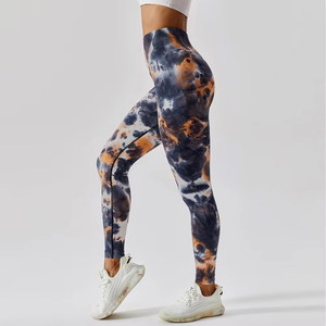 Pantalones de Yoga de cintura alta para mujer Nueva moda Tie-Dye Leggings sin costuras Logotipo personalizado Peach Hip Sports Cordón ajustado - Product Image 3