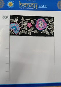 Elegante encaje bordado floral negro intrincadamente detallado para vestidos de novia sofisticados y ropa de noche - Product Image 5