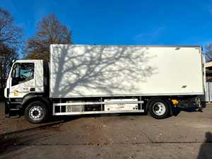 รถบรรทุก Iveco Stralis ใหม่/มือสอง เกียร์อัตโนมัติ เครื่องยนต์เบนซินยูโร 6 ตู้แช่แข็ง - Product Image 3