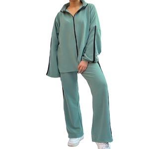 ชุดเซ็ตเสื้อฮู้ดและกางเกงวอร์มผ้าฟลีซสำหรับผู้หญิง สไตล์สตรีทแวร์ฤดูหนาว พร้อมโลโก้สั่งทำ ผ้าฝ้าย 100% - Product Image 1