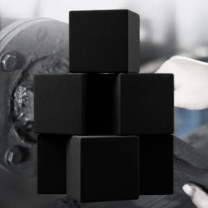 Briquettes de charbon de bois de coque de noix de coco de qualité supérieure à haute rétention de chaleur - Écologiques, cendres blanches, sans fumée, longue durée, qualité Daabadi - Product Image 1