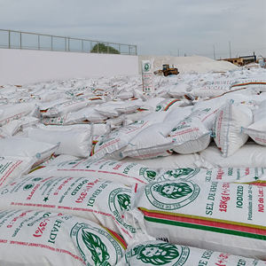 Sal Marina Sólida Refinada Industrial Egipcia Khadi, Gruesa, Lavada, Iodada, 99.8% de Pureza, Suministro a Granel, Exportación de Cloruro de Sodio - Product Image 1