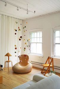 Installation de fleurs suspendues personnalisées; décoration intérieure, mariages, photographie (plusieurs tailles disponibles - Product Image 2