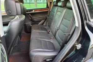 SUV 2011 Turbo Automatique Sièges en Cuir Caméra Arrière Phares LED Écran Tactile Toit Ouvrant Panoramique - Product Image 3