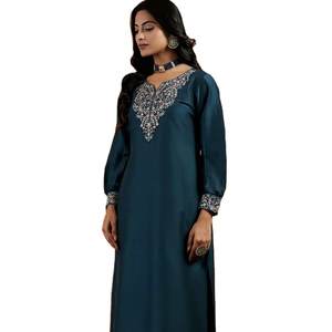 Stock de la dernière mode, Salwar Kameez traditionnel pour femmes, fabriqué à la main, de couleur vive, style indien du sud, beau design de col - Product Image 1