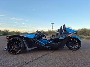 SlingshotR 2020 ~4500 miles 203 ch 4 cylindres - Product Image 3