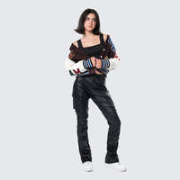 Blouson Teddy Matelassé en Tricot Marron pour Femme 2025 – Entièrement Brodé avec Écussons Vintage et Design Letterman – Respirant pour l'Hiver