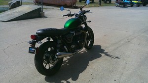 NUEVA Triumph Speed <span class=keywords><strong>Twin</strong></span> <span class=keywords><strong>900</strong></span> Stealth Edition 2026, Motocicleta Urbana - Product Image 4