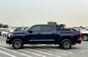 Camioneta Toyota Tundra nueva/usada, transmisión automática, 5 plazas - Product Image 2