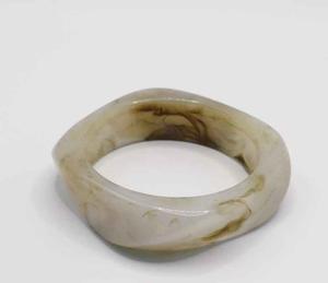 กำไลและสร้อยข้อมือเรซิ่นสำหรับผู้หญิง คอลเลคชั่นใหม่ เครื่องประดับสไตล์นางฟ้าสำหรับงานปาร์ตี้และงานแต่งงาน คุณภาพสูง - Product Image 1