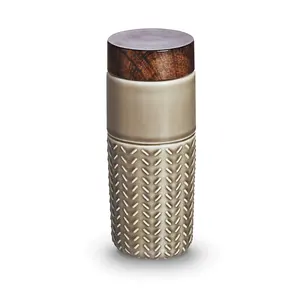 ACERA liven One-O-One/bay đến những đám mây Tumbler Crafted với thiết kế đẹp tuyệt vời khắc kỹ thuật