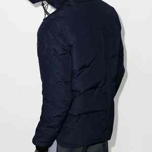 Chaqueta Acolchada con Capucha Formal de Camuflaje Personalizada para Hombre con Acolchado Suave, Diseño Cortavientos y Ajuste Ergonómico para Uso Diario - Product Image 3