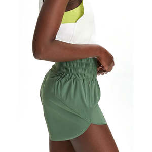 Shorts pour femmes à taille haute et élastique, pour le sport et les loisirs, prix de gros, vêtements d'été, shorts avec logo personnalisé - Product Image 5