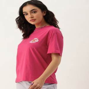 Tipografía Puff Impreso Drop-Shoulder Sleeves Camiseta de palangre de algodón puro para mujer Camiseta de gran tamaño hecha en la India - Product Image 3