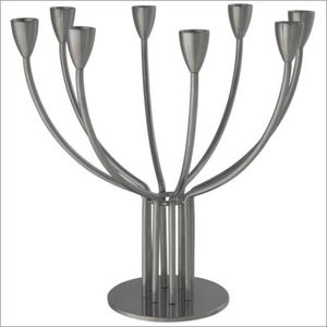 Élégant candélabre doré à cinq bras pour centre de table. Disponible aux prix de gros. - Product Image 5