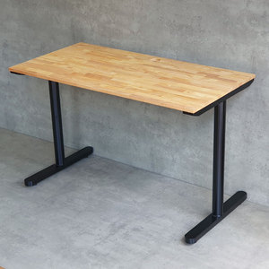 Escritorio Moderno de Madera de Caucho TIO HBTO002 de 120x60cm con Patas de Hierro, Muebles de Oficina Contemporáneos para Dormitorio, Sistema de Montaje - Product Image 3